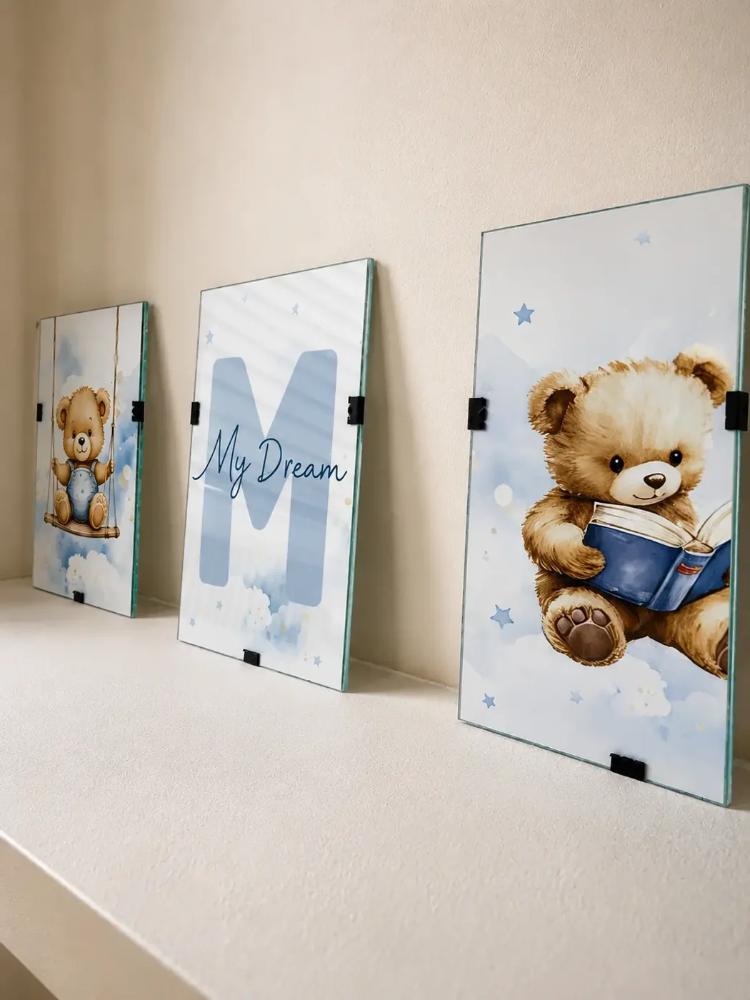 Trois cadres illustrés avec oursons et le mot My Dream